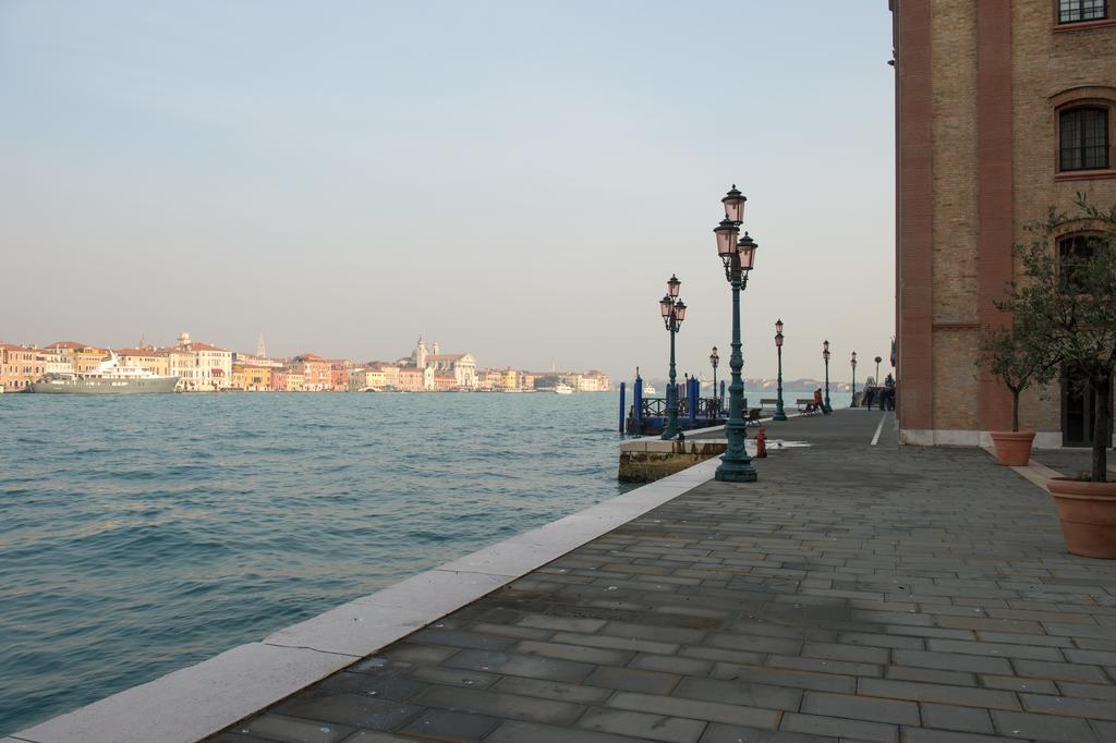 베니스 Residenza Giudecca Molino Stucky 아파트 외부 사진