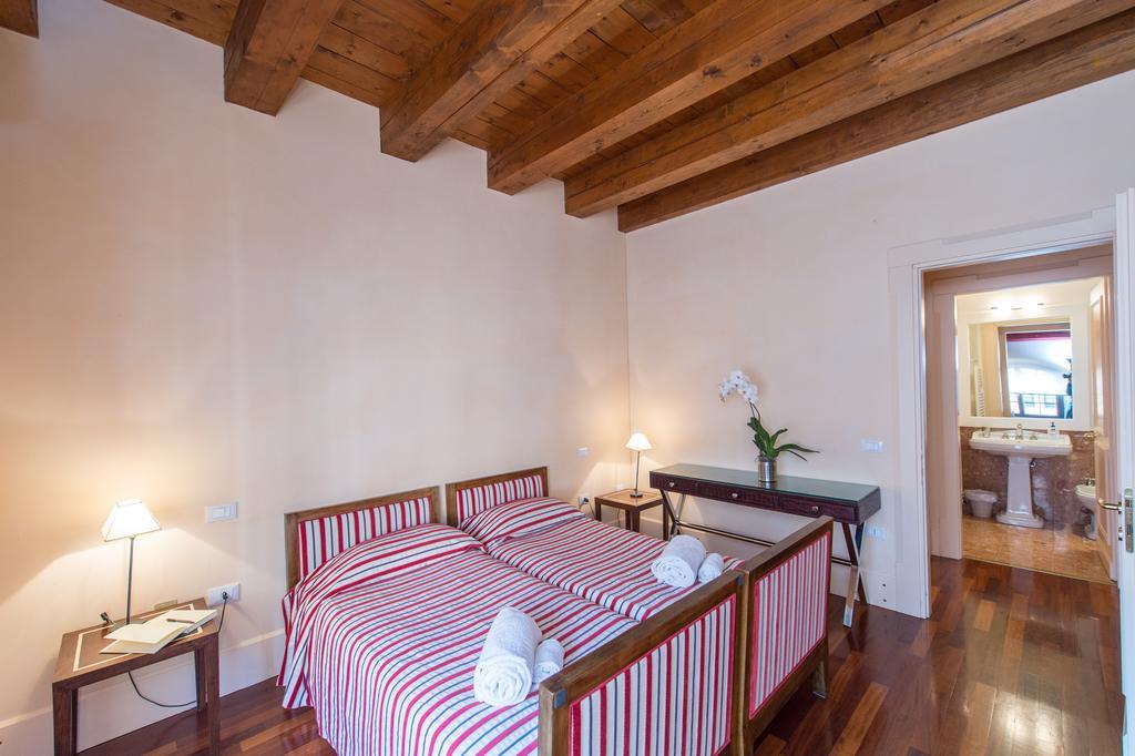 베니스 Residenza Giudecca Molino Stucky 아파트 외부 사진